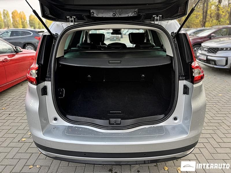 2017 Renault Grand Scenic — Miniatură 5