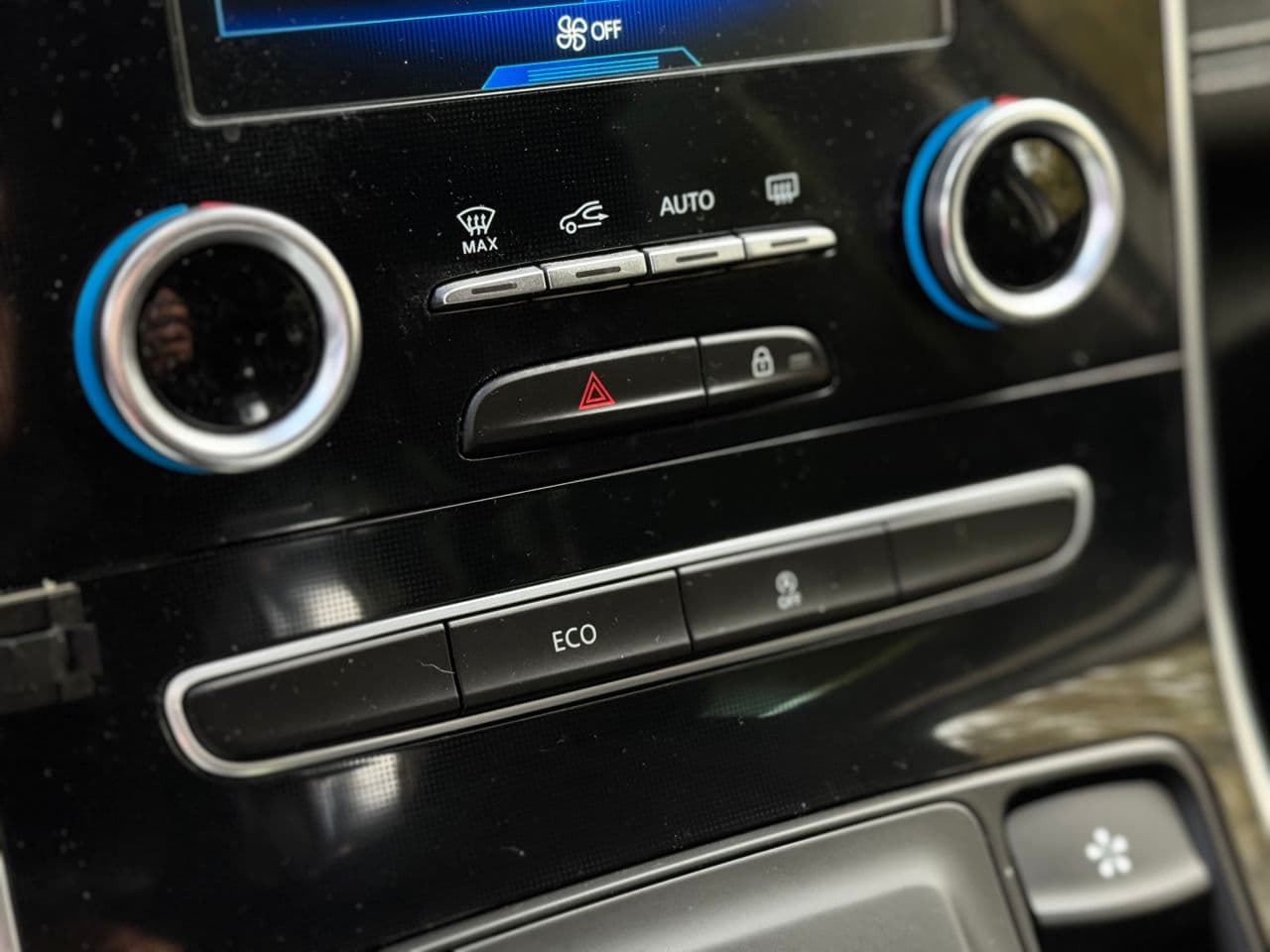 2017 Renault Grand Scenic — Miniatură 14