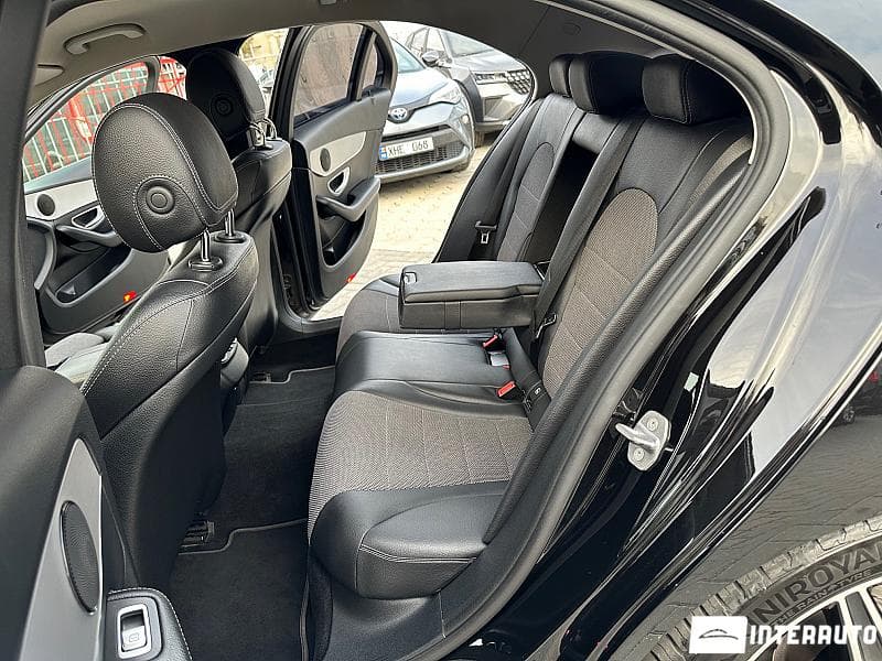 2017 Mercedes C 220 — Miniatură 17