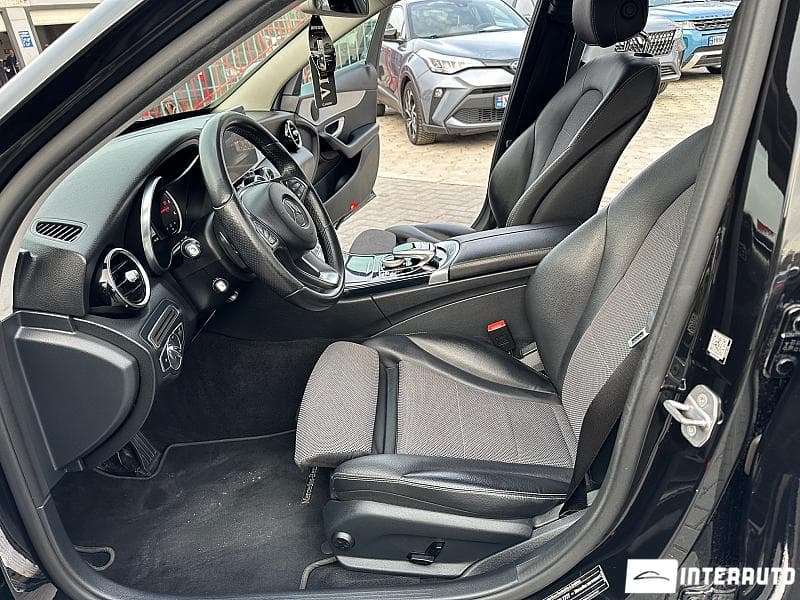 2017 Mercedes C 220 — Miniatură 6