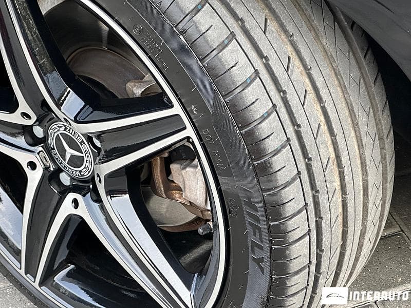 2017 Mercedes C 220 — Miniatură 19