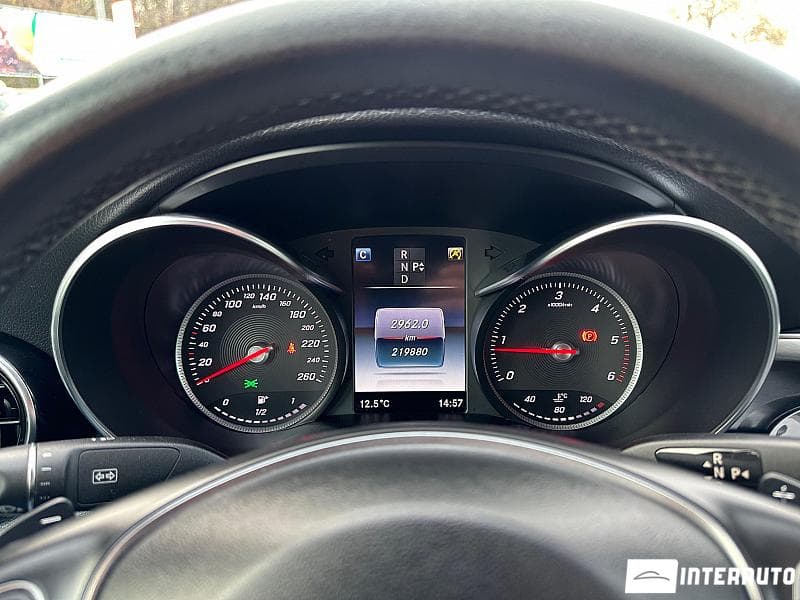2017 Mercedes C 220 — Miniatură 9