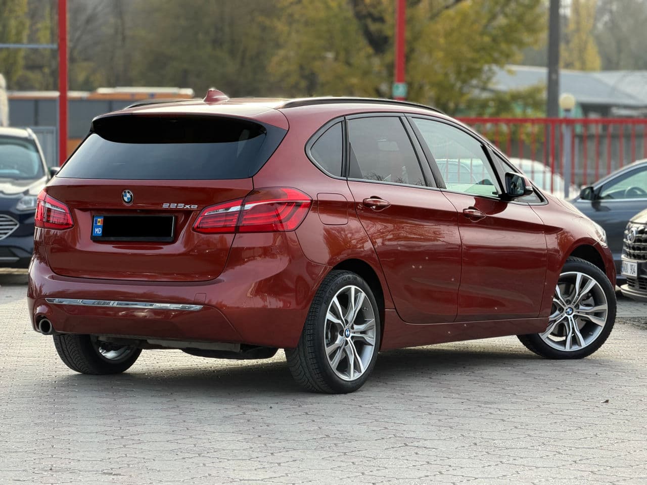 BMW 225XE 2020 — Миниатюра 3