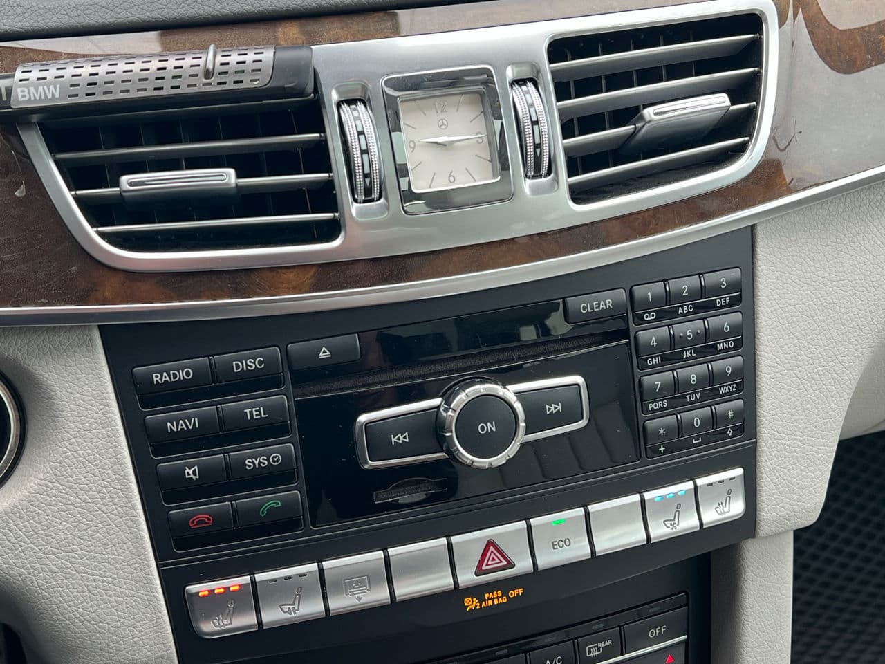 2015 Mercedes E 250 — Miniatură 18