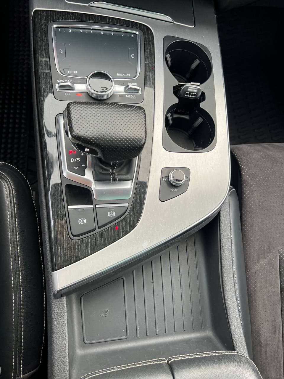 2015 Audi Q7 — Miniatură 14