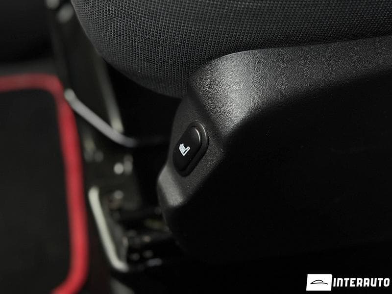 2015 Ford Transit — Miniatură 15