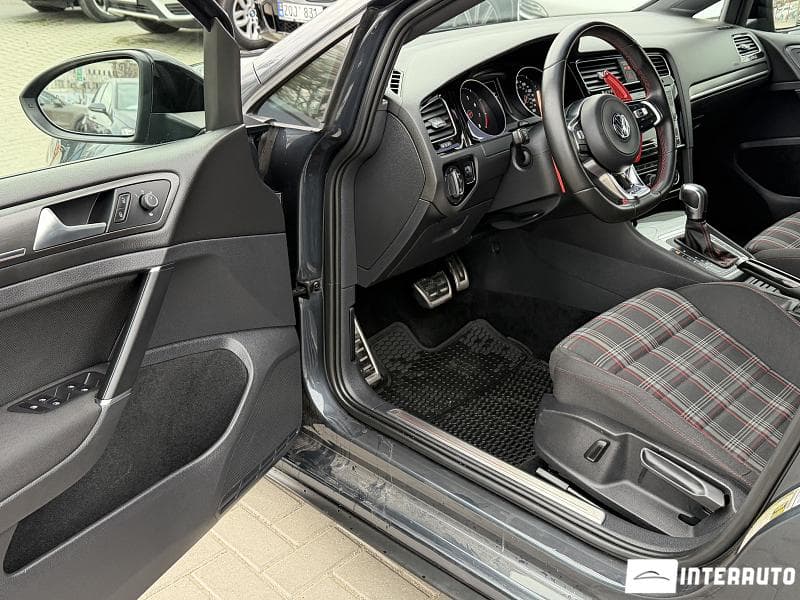 2020 Volkswagen Golf GTI — Miniatură 6