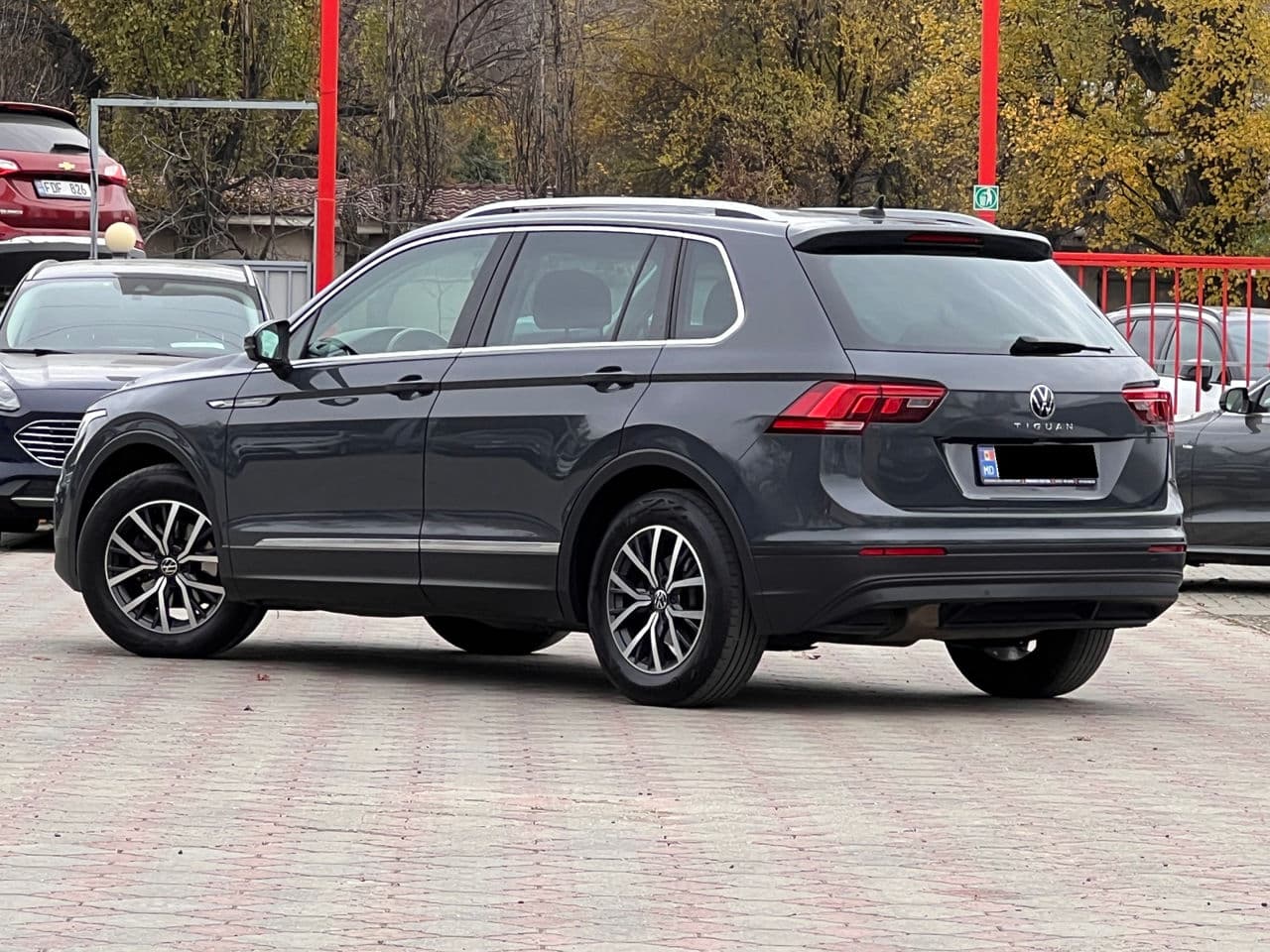 2022 Volkswagen Tiguan — Miniatură 2
