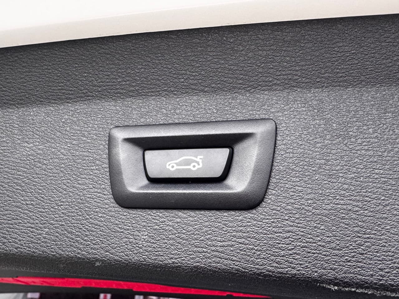 BMW X1 1.8D 2019 — Миниатюра 19