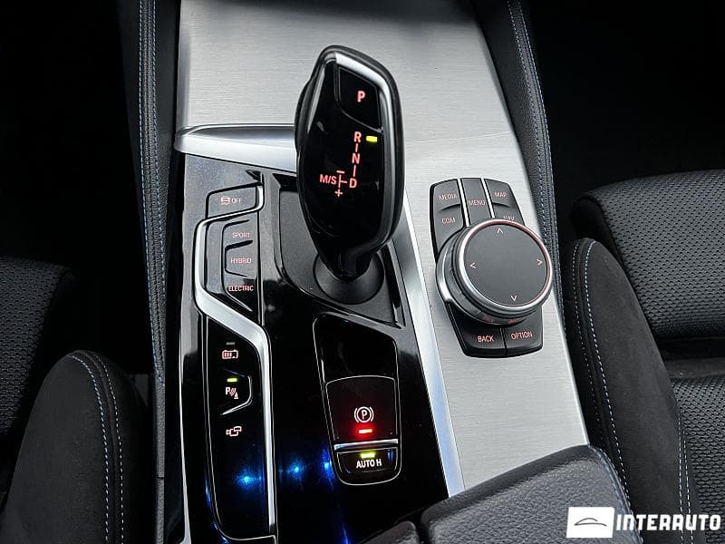 BMW 530e 2022 — Миниатюра 15