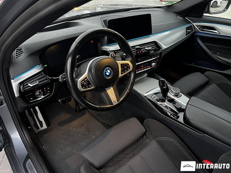 BMW 530e 2022 — Миниатюра 6
