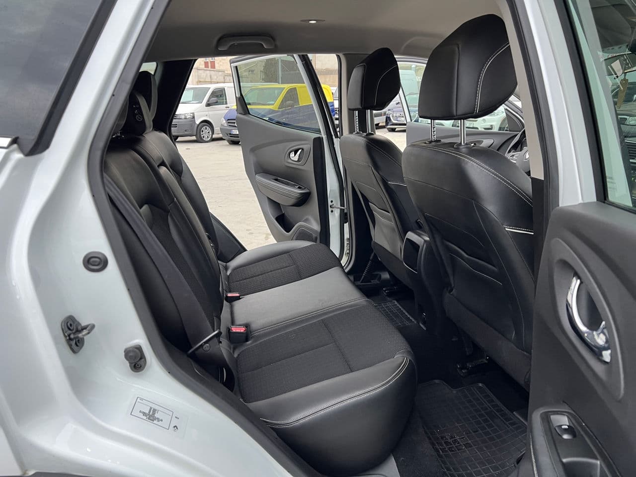 2017 Renault Kadjar — Miniatură 14