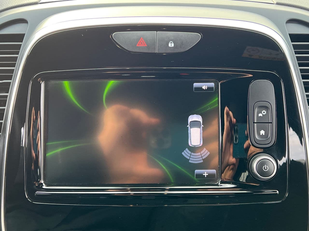 2018 Renault Captur — Miniatură 9