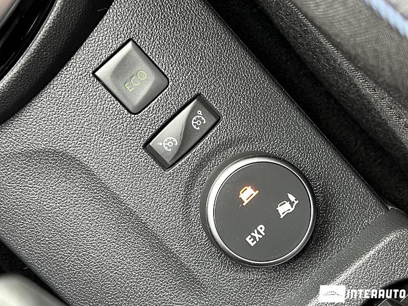 2018 Renault Captur — Miniatură 12