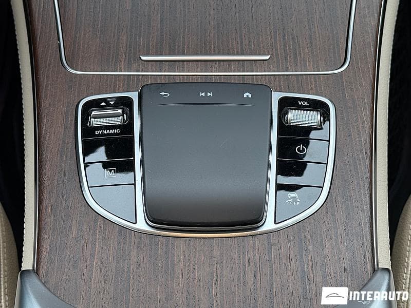 2019 Mercedes GLC 350e — Miniatură 12