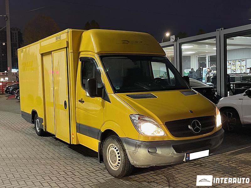 2011 Mercedes Sprinter — Miniatură 3