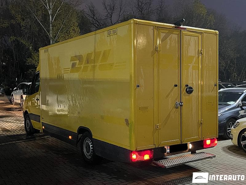 2011 Mercedes Sprinter — Miniatură 4