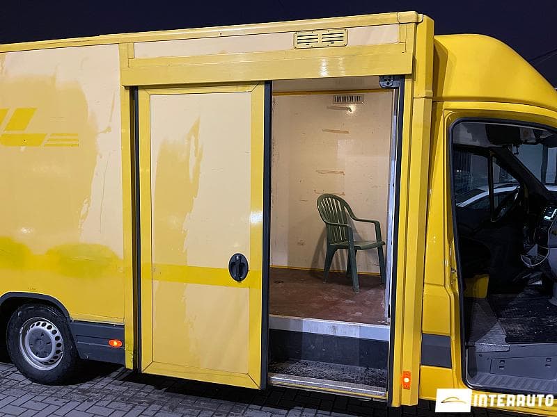 2011 Mercedes Sprinter — Miniatură 12