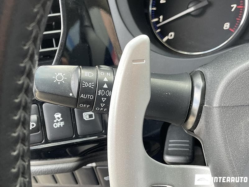 2017 Mitsubishi Outlander — Miniatură 11