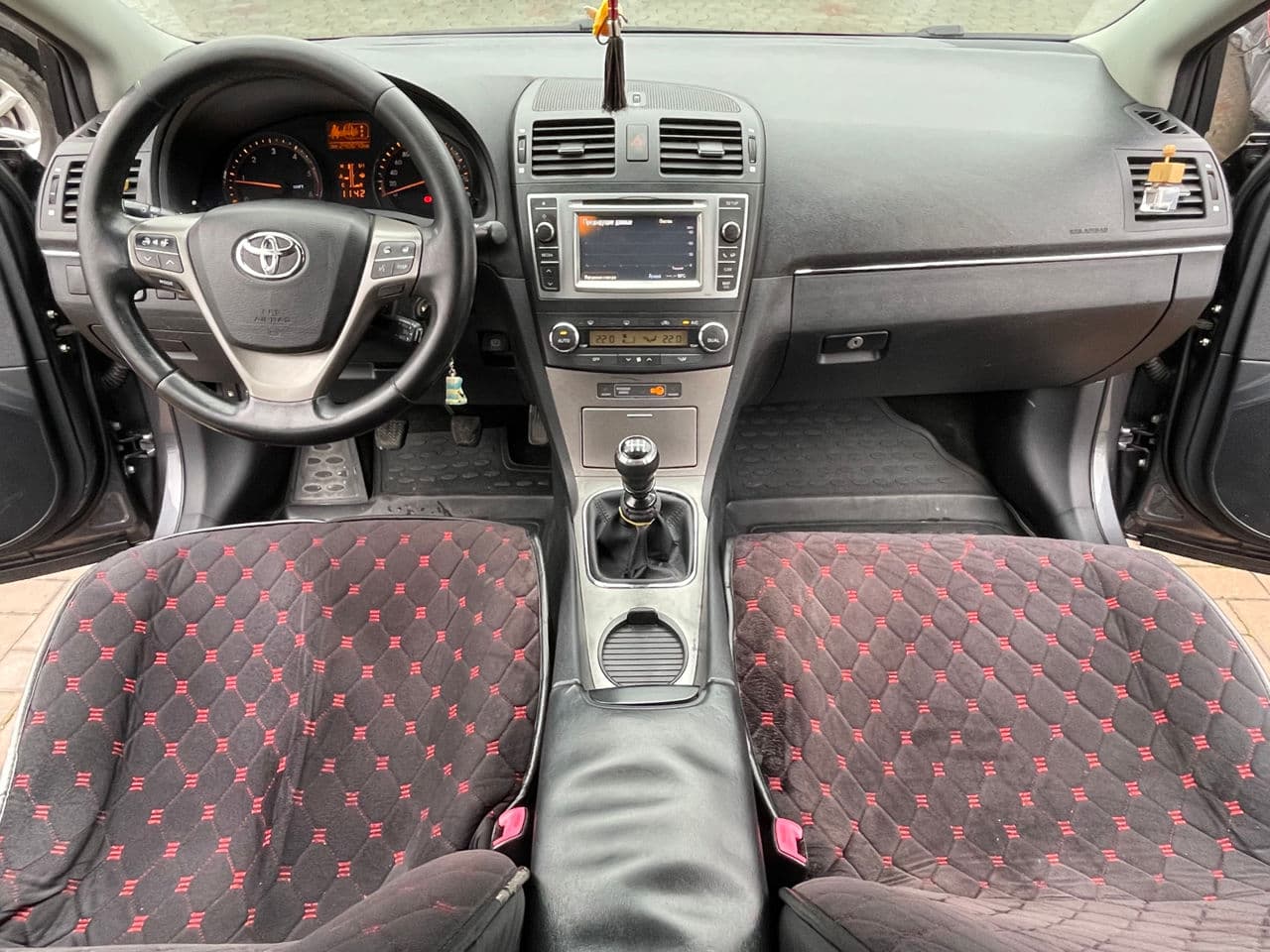 2009 Toyota Avensis — Miniatură 7