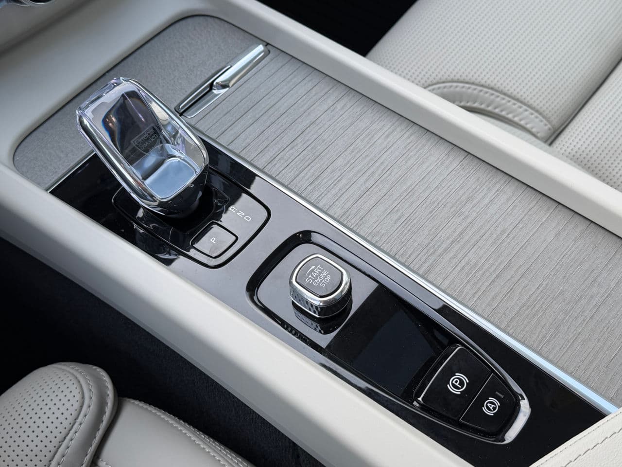 2024 Volvo XC 60 — Miniatură 15