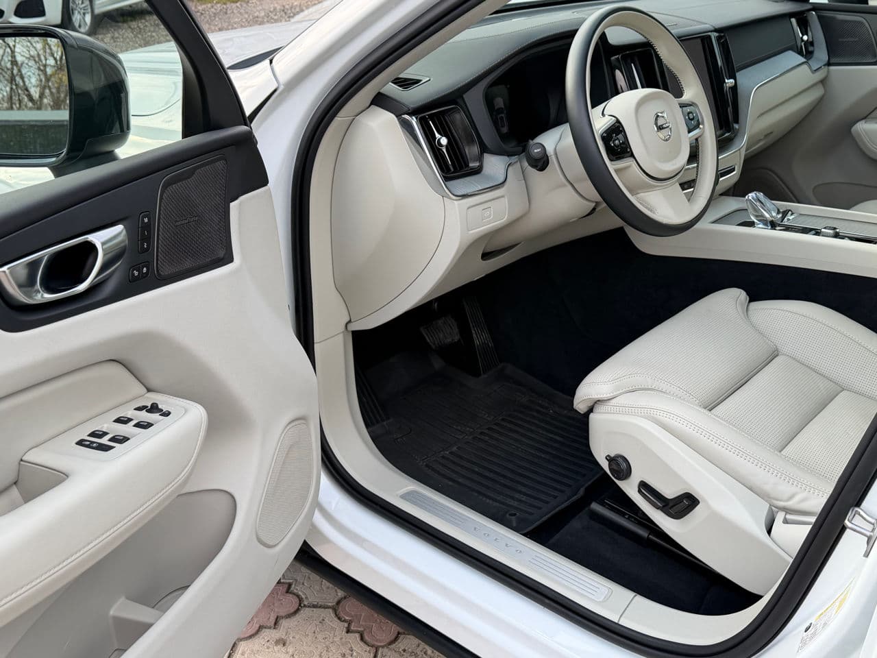2024 Volvo XC 60 — Miniatură 7