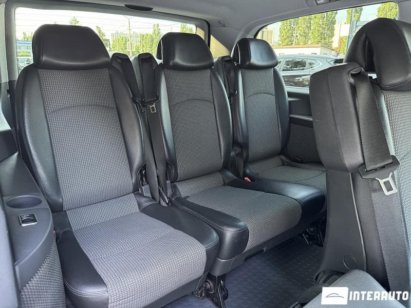 2013 Mercedes Viano — Miniatură 18