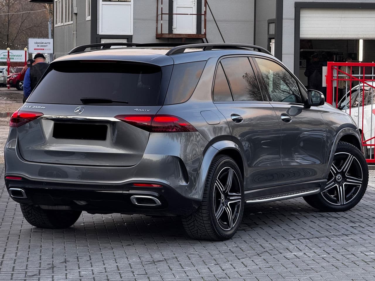 2023 Mercedes GLE 350de — Miniatură 4