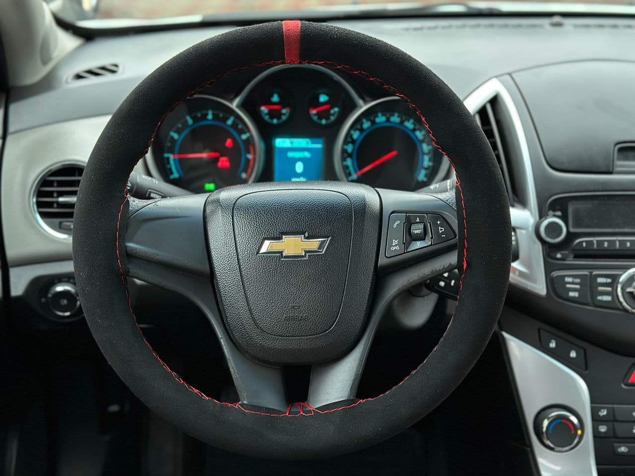 2014 Chevrolet Cruze — Miniatură 9