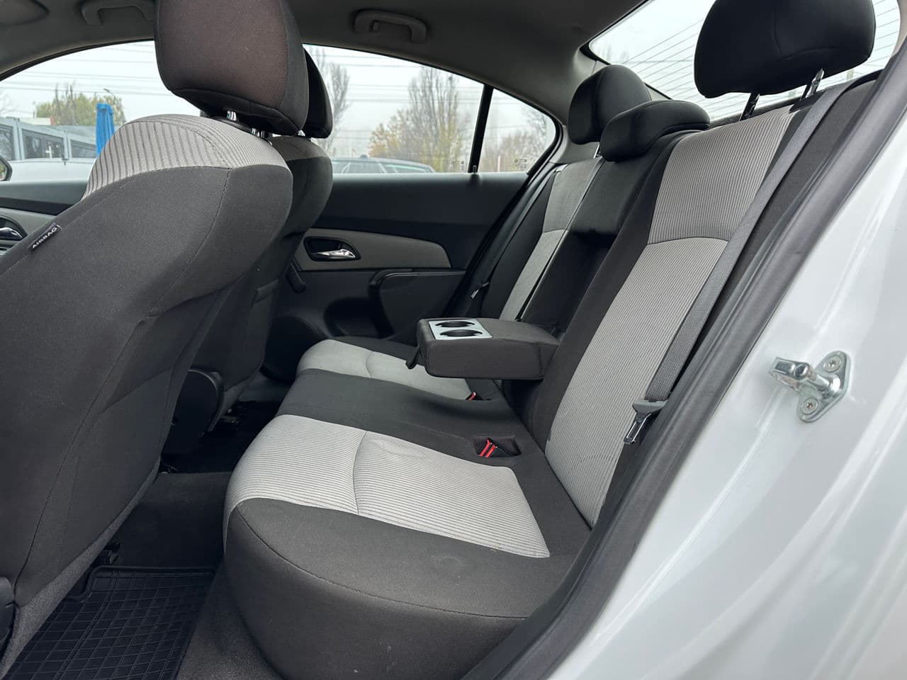 2014 Chevrolet Cruze — Miniatură 14