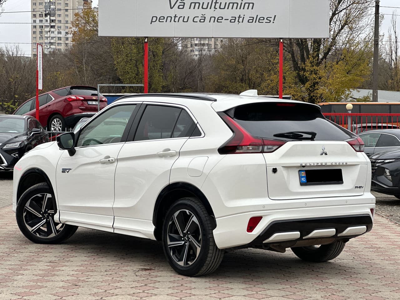 2022 Mitsubishi Eclipse Cross — Miniatură 2