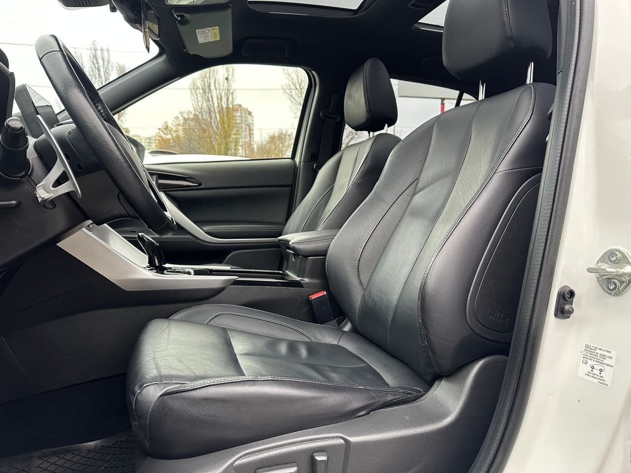2022 Mitsubishi Eclipse Cross — Miniatură 6