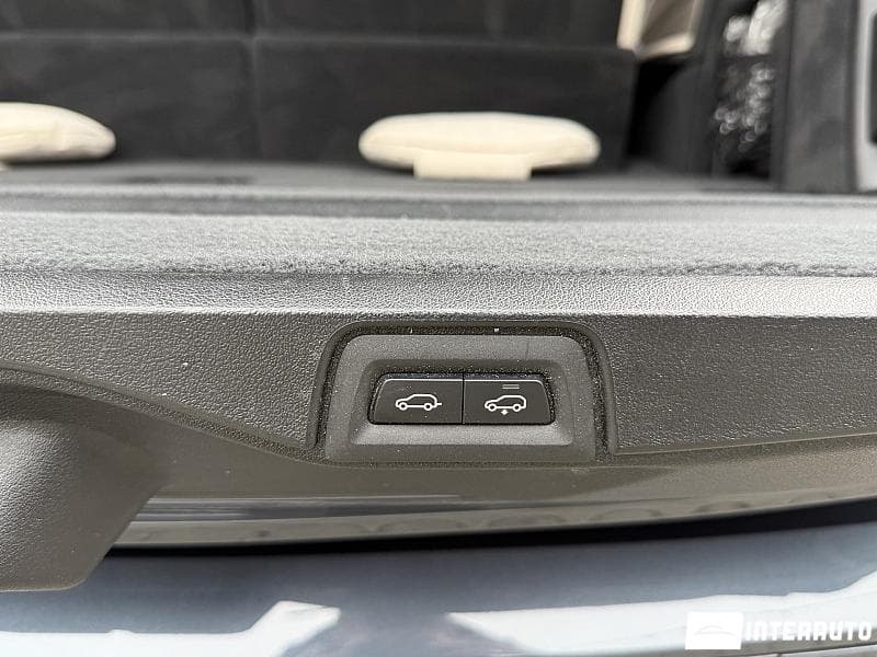 BMW X7 3.0d 2019 — Миниатюра 37