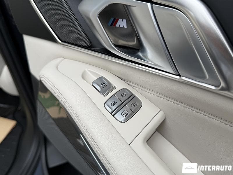 BMW X7 3.0d 2019 — Миниатюра 34