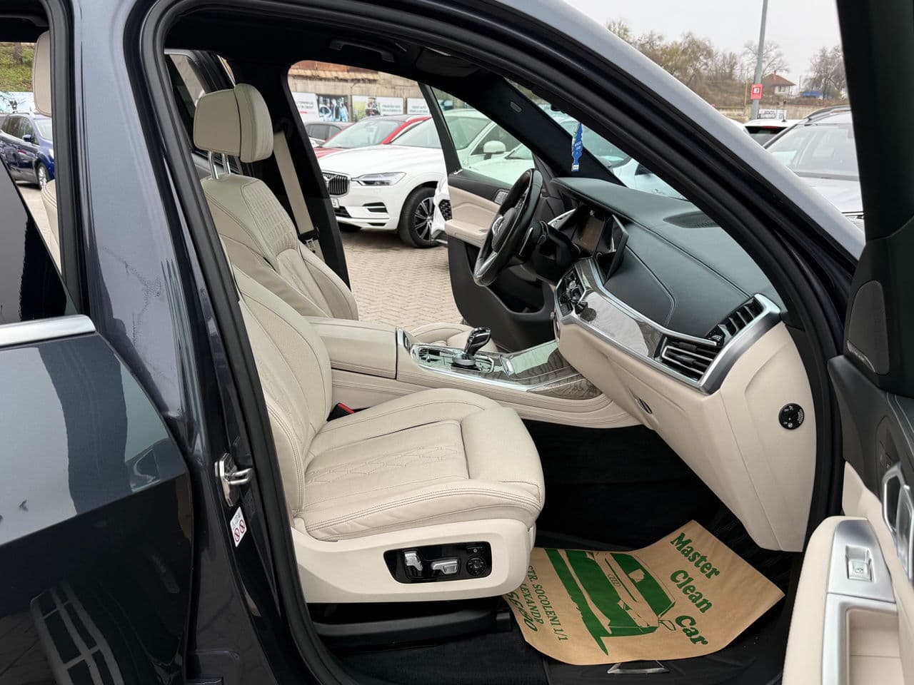 BMW X7 3.0d 2019 — Миниатюра 25