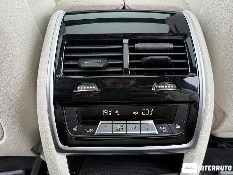 BMW X7 3.0d 2019 — Миниатюра 33