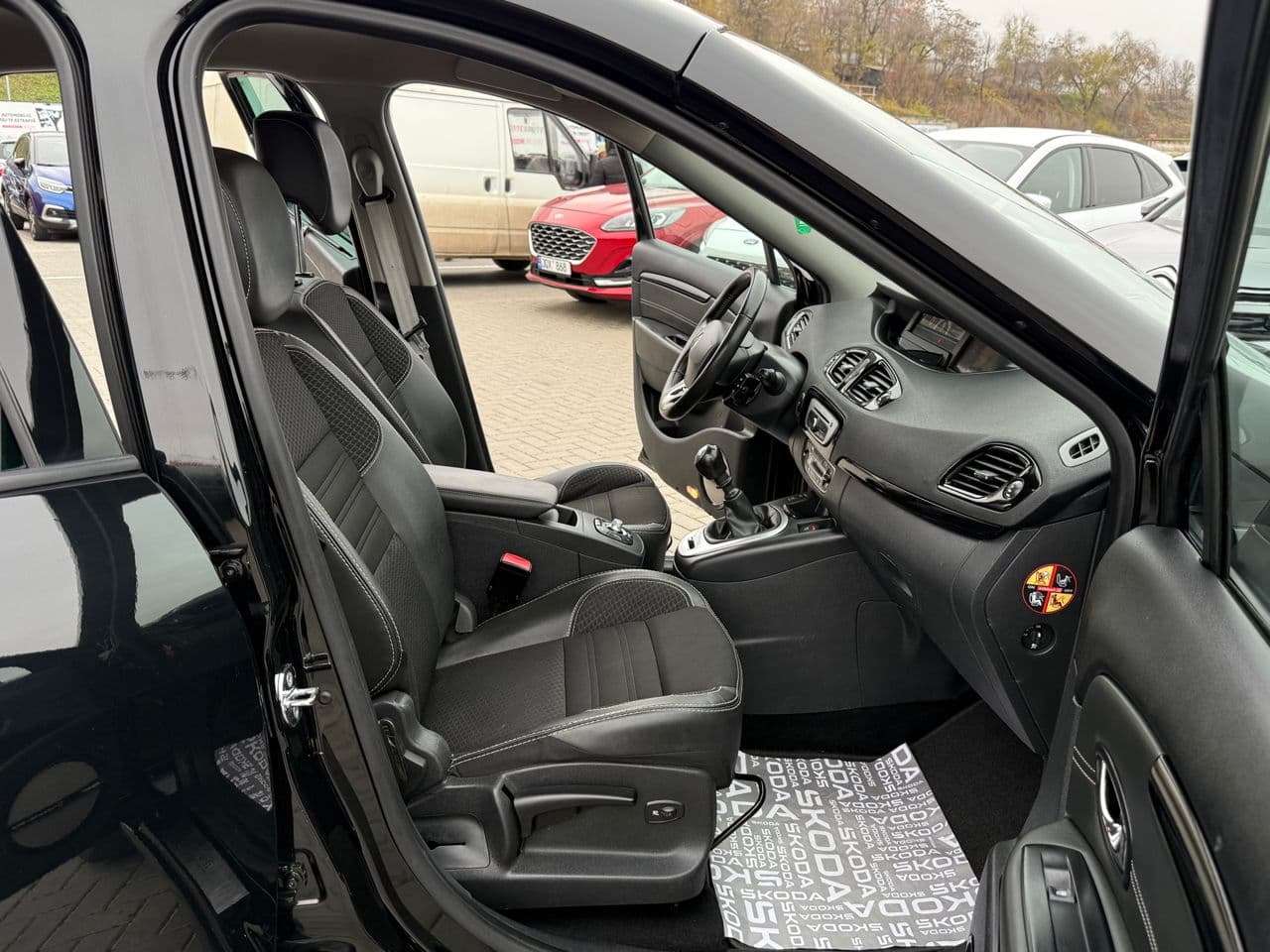 2015 Renault Grand Scenic — Miniatură 14