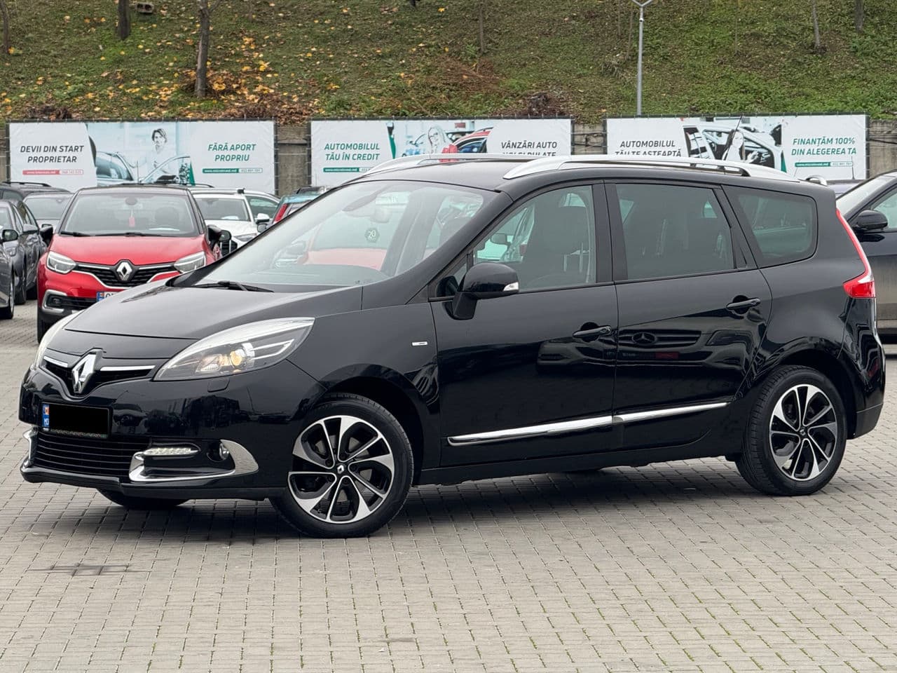 2015 Renault Grand Scenic — Miniatură 2