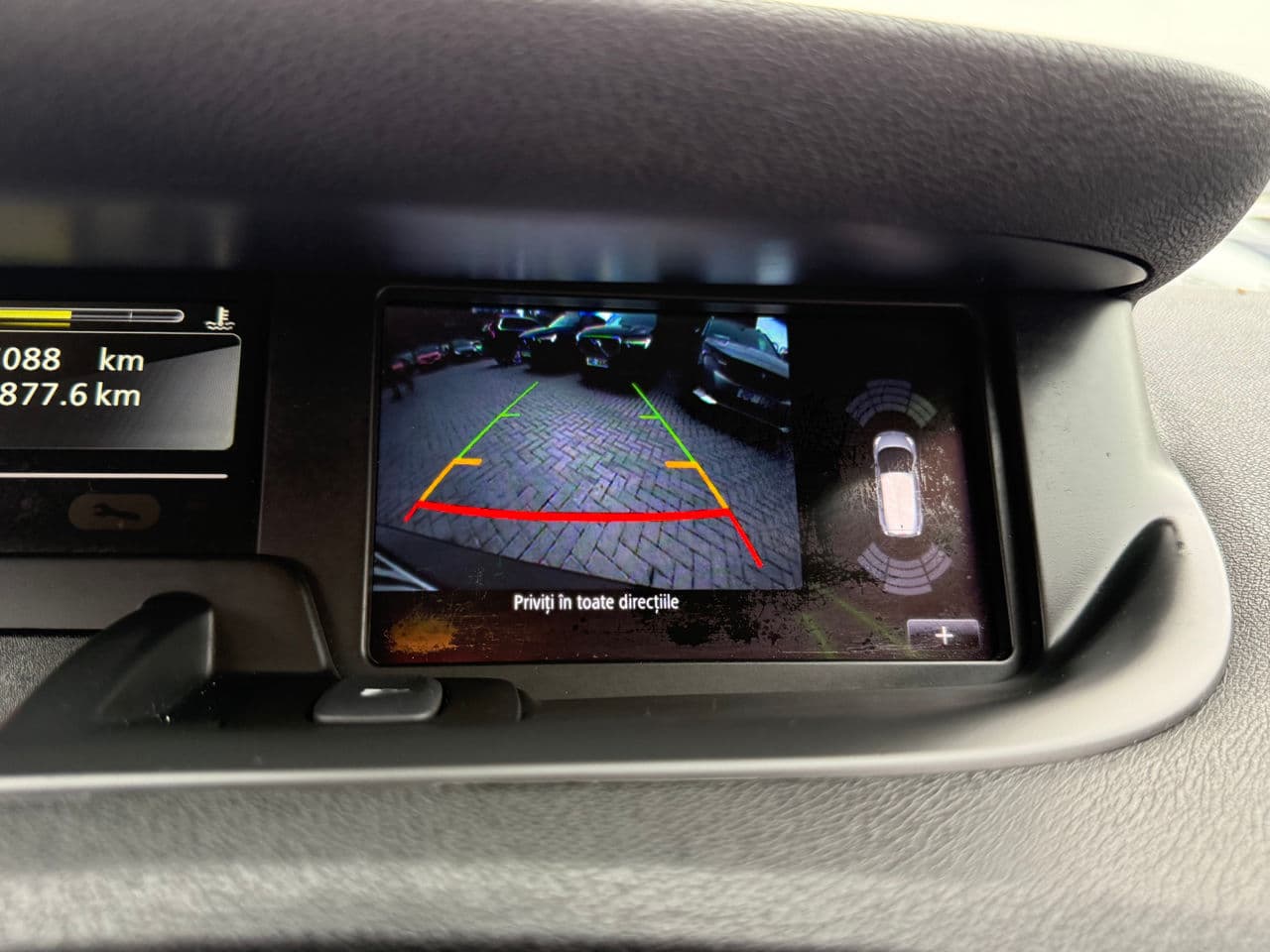 2015 Renault Grand Scenic — Miniatură 9