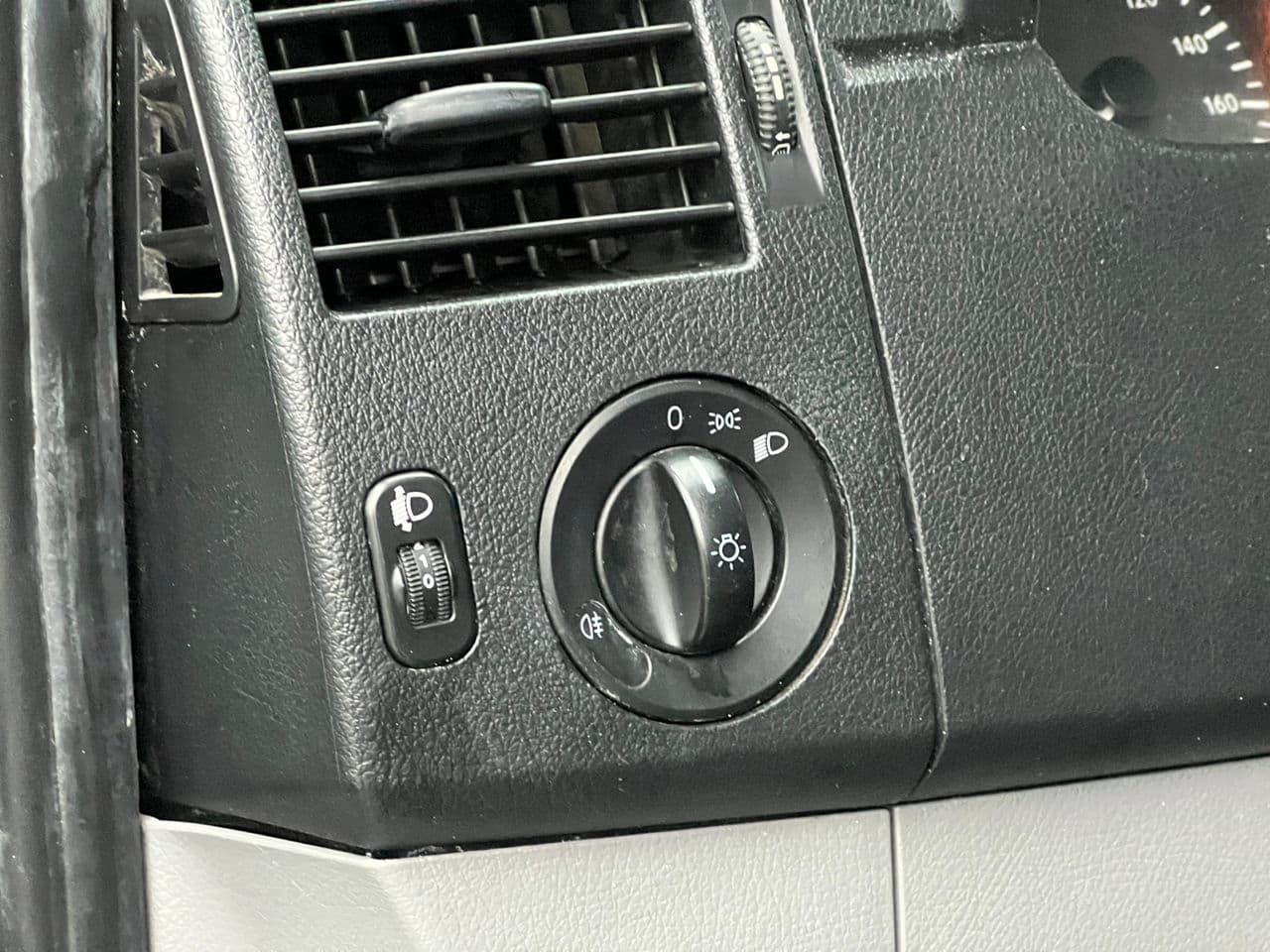 2010 Mercedes Sprinter — Miniatură 11