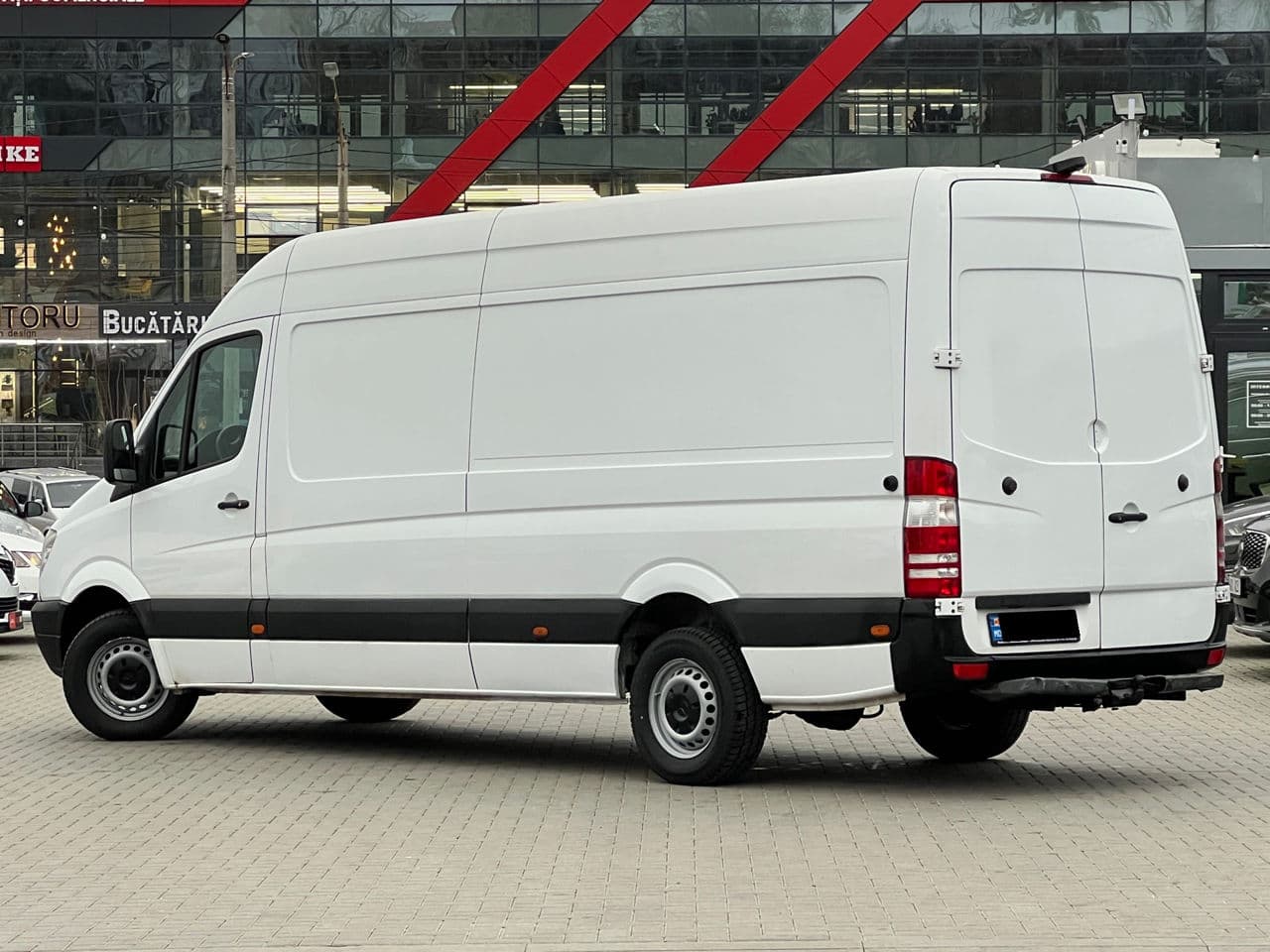 2010 Mercedes Sprinter — Miniatură 4
