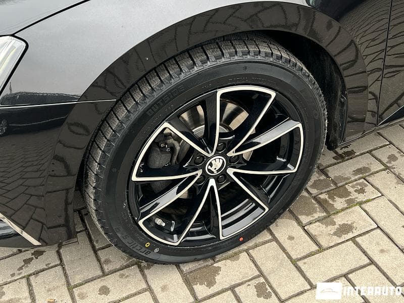 2020 Skoda Superb — Miniatură 24