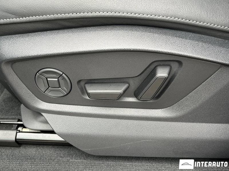 Audi Q7 2024 — Миниатюра 18