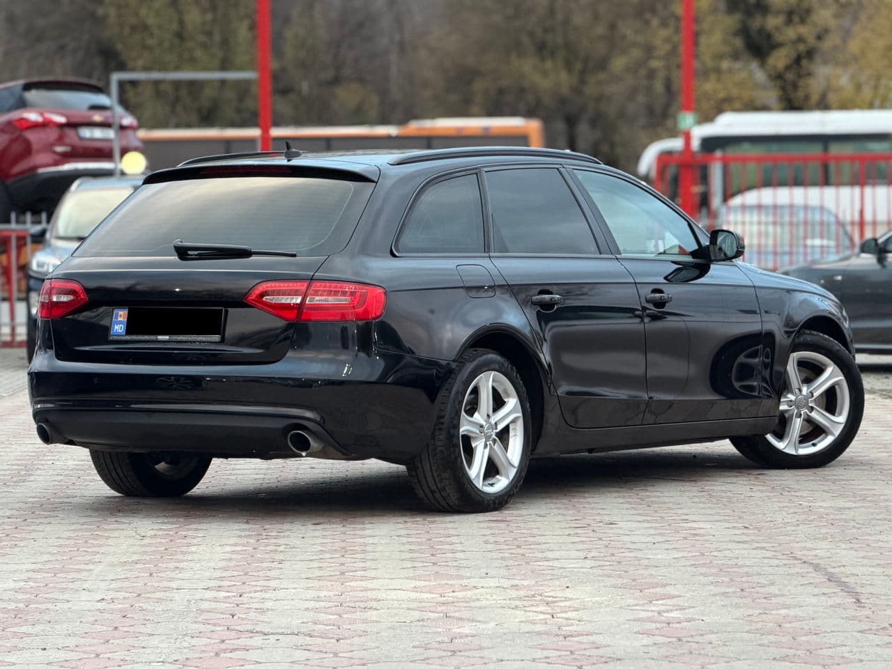 Audi A4 2015 — Миниатюра 3