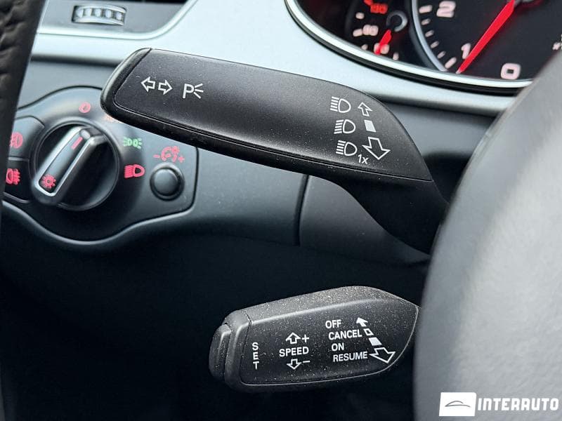 Audi A4 2015 — Миниатюра 11