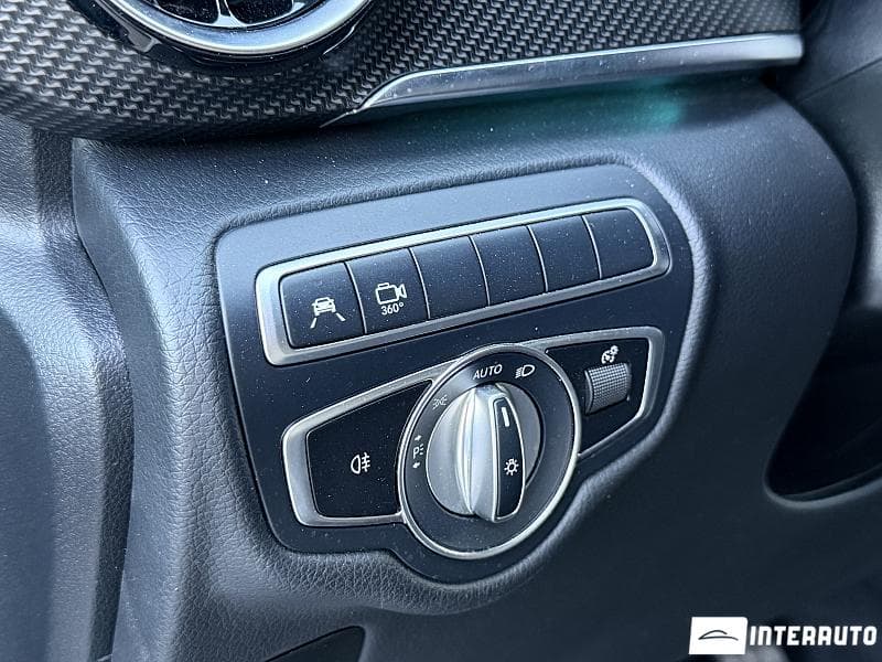 2021 Mercedes V 300 — Miniatură 14