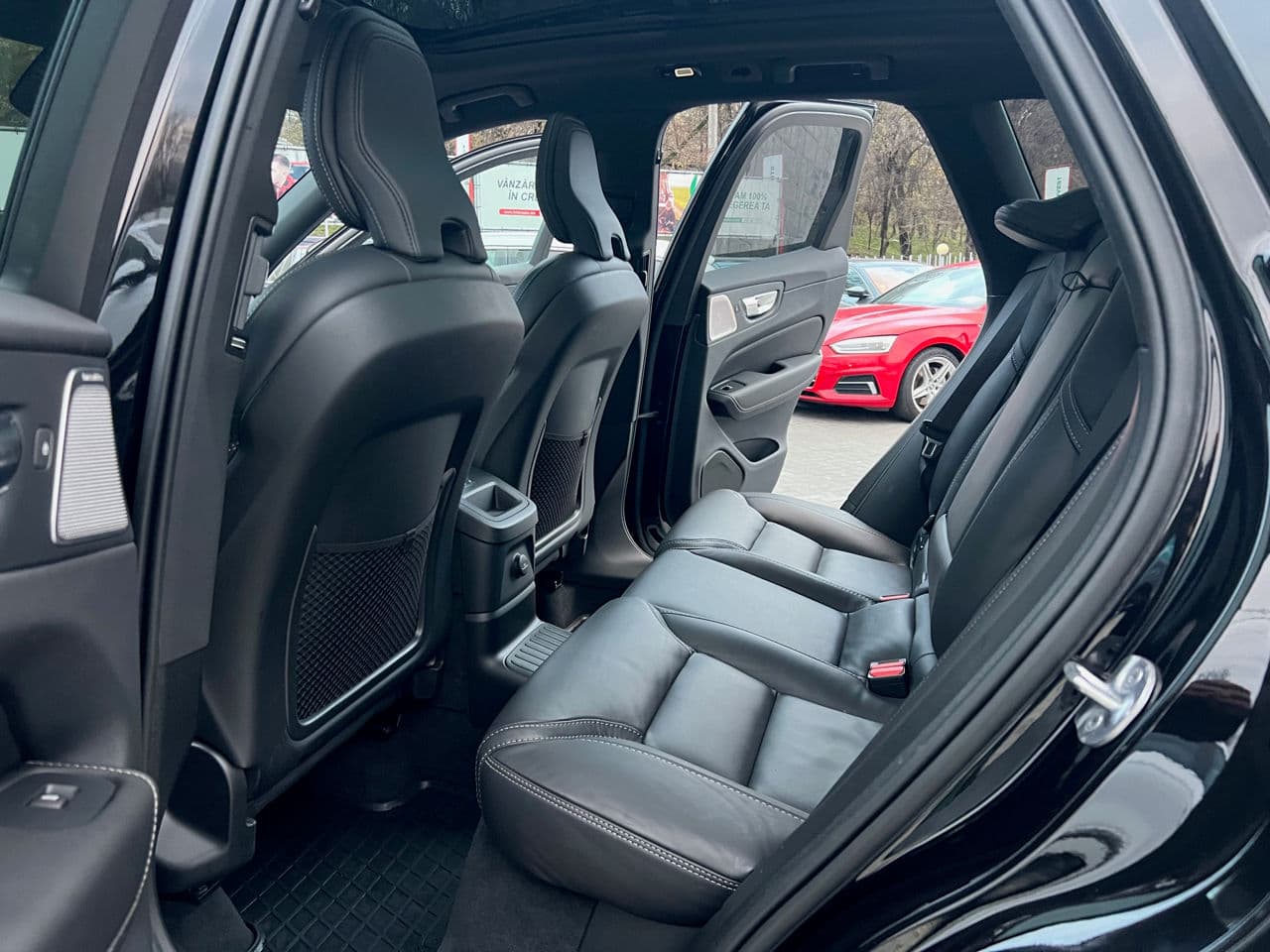 Volvo XC 60 2024 — Миниатюра 6