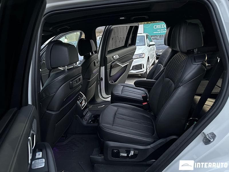 2020 BMW X7 4.0i — Miniatură 6