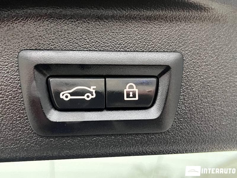 2020 BMW X5 4.5e — Miniatură 24