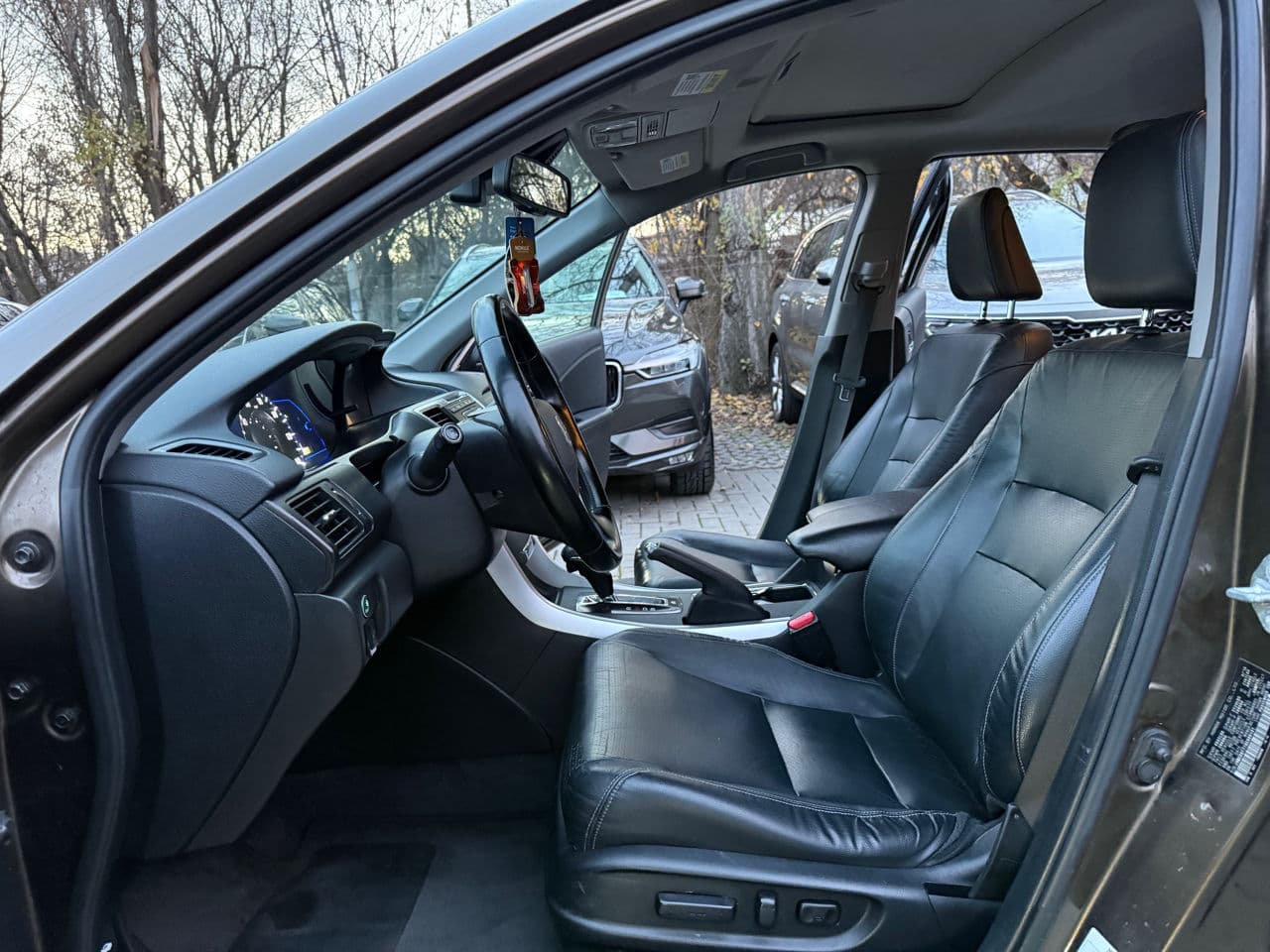 2016 Honda Accord — Miniatură 6